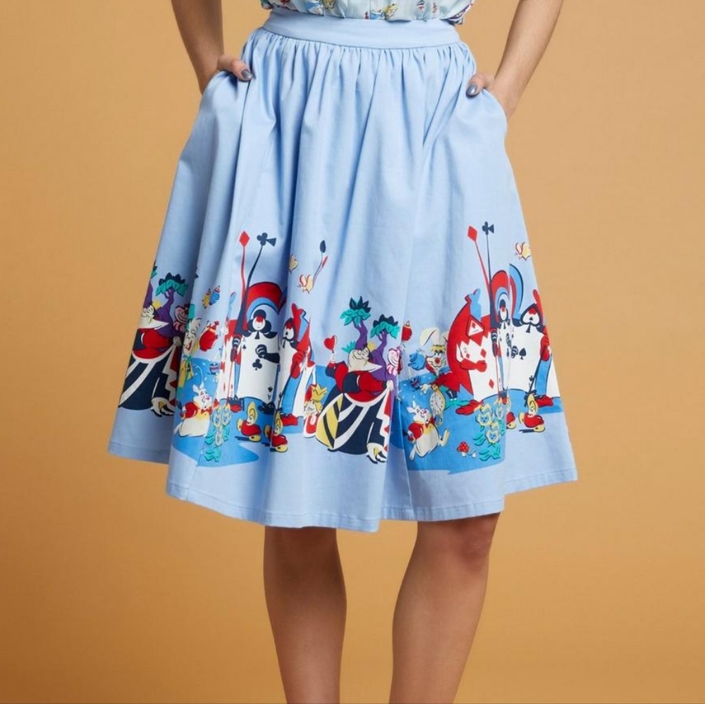 NWT Her Universe Disney Alice In Wonderland Skirt